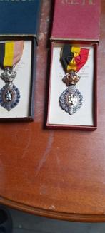 Médaille militaire 2, Timbres & Monnaies, Pièces & Médailles, Autres matériaux, Enlèvement