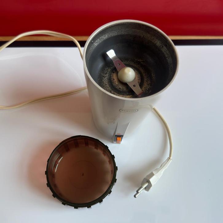 vintage koffiemolen Scovill, Verzamelen, Retro, Huis en Inrichting, Ophalen of Verzenden