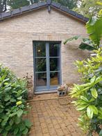 Mooie bungalow te koop met gastenverblijf in Brasschaat