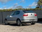 Seat Leon 1.6 Benzine Airco 95000 km kan gekeurd worden, Auto's, Seat, Stof, Zwart, Leon, Bedrijf