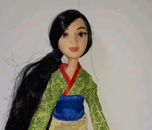 ⭐ Barbie Disney Mullan, Collections, Poupées, Enlèvement ou Envoi