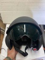 Piloten helm, Ophalen