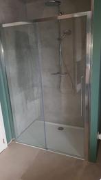 Paroi de douche au design tendance à porte coulissante INDA, Maison & Meubles, Salle de bain | Salle de bain complète, Enlèvement