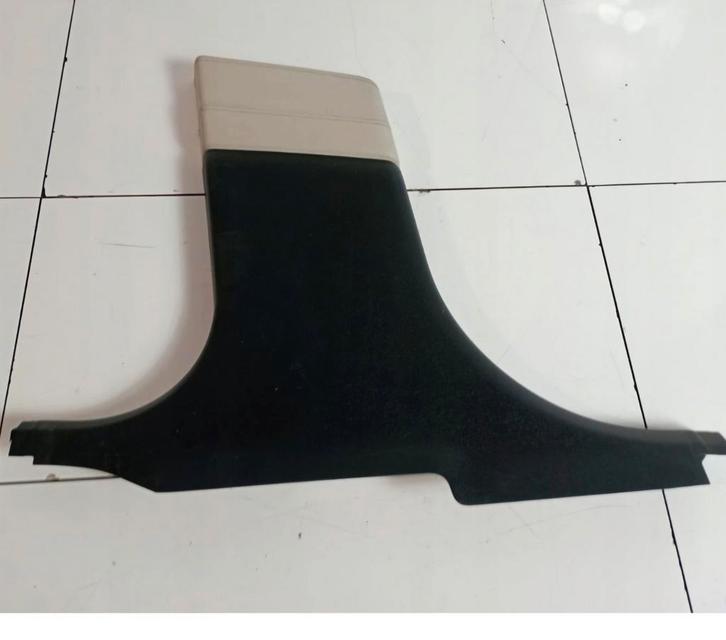 BMW F07 GT 2 montant B inférieur cuir, Autos : Pièces & Accessoires, Habitacle & Garnissage, BMW, Enlèvement