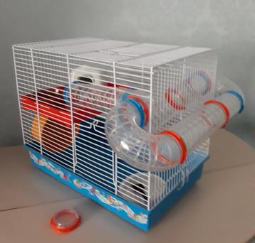 Hamsterkooi muizenkooi en toebehoren L:46 cm H37,5  B:29 beschikbaar voor biedingen