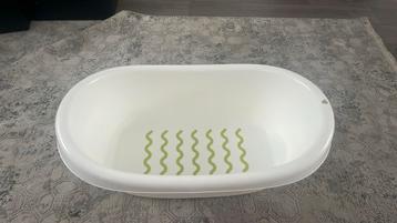 Baby badje beschikbaar voor biedingen