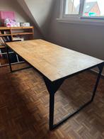Eettafel, Enlèvement, Utilisé