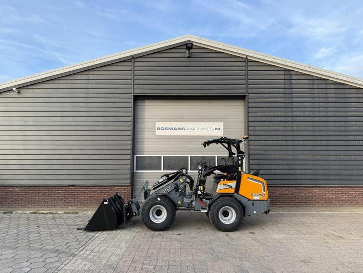 GIANT G2700 X-TRA HD+ minishovel NIEUW met LED verlichting, Zakelijke goederen, Machines en Bouw | Kranen en Graafmachines, Wiellader of Shovel