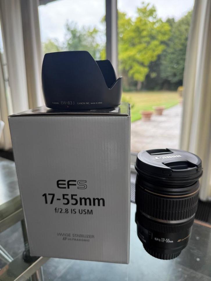 Canon EF-S 17-55mm f/2.8 IS USM lens + originele zonnekap, Audio, Tv en Foto, Foto | Lenzen en Objectieven, Zo goed als nieuw
