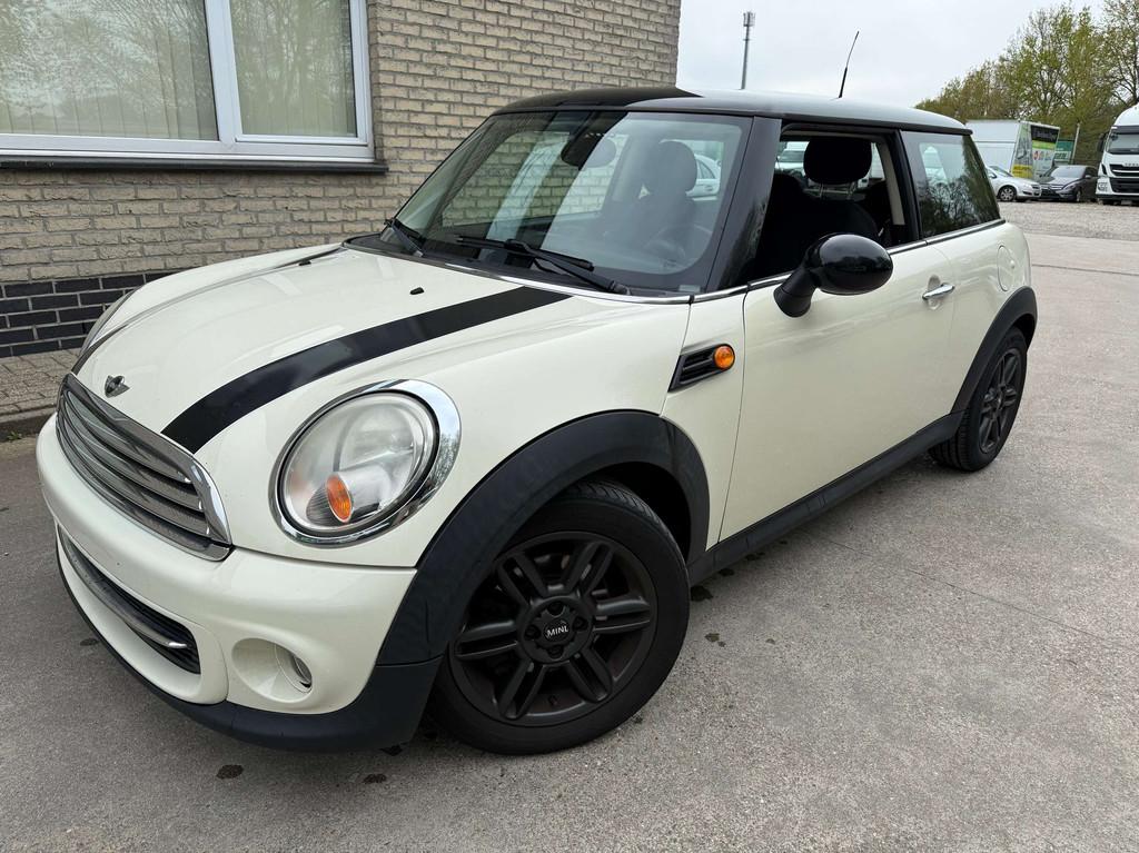 MINI Cooper Mini 1.6i Cooper, Autos, Mini, Achat, Cooper, ABS, Airbags, Air conditionné, Bluetooth, Ordinateur de bord, Verrouillage central