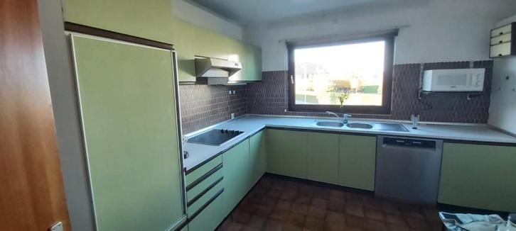 cuisine vintage vert olive, Huis en Inrichting, Keuken | Complete keukens, Gebruikt, Hoekkeuken, Groen, Kunststof, Greeploos, Ophalen