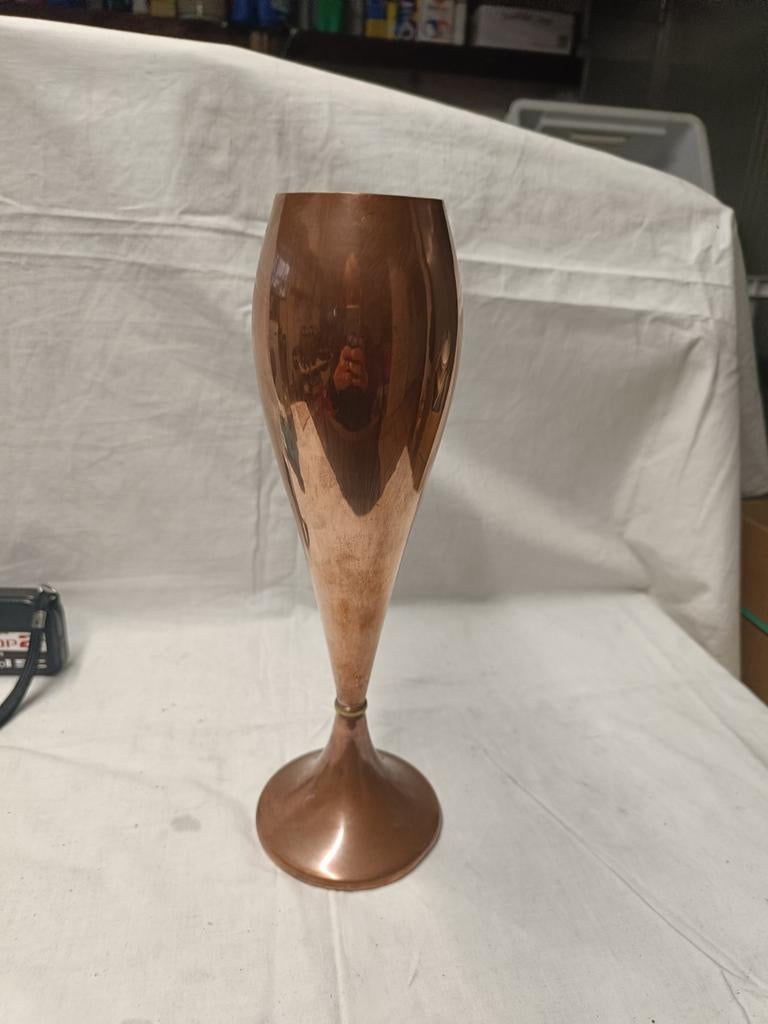 Rood koperen vaas 29cm boven doorsnee 6 CM, Ophalen