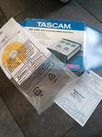 TASCAM US-144 – Interface Audio USB 2.0 / MIDI – 2 entrées X, Enlèvement ou Envoi