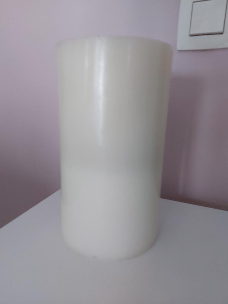 Grande bougie sur piles (non fournies), Maison & Meubles, Moins de 25 cm, Synthétique, Enlèvement, Utilisé