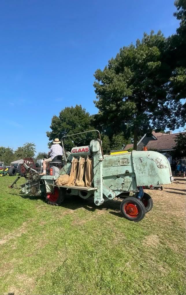 Maaidorser claas columbus, Articles professionnels, Agriculture | Tracteurs, Enlèvement