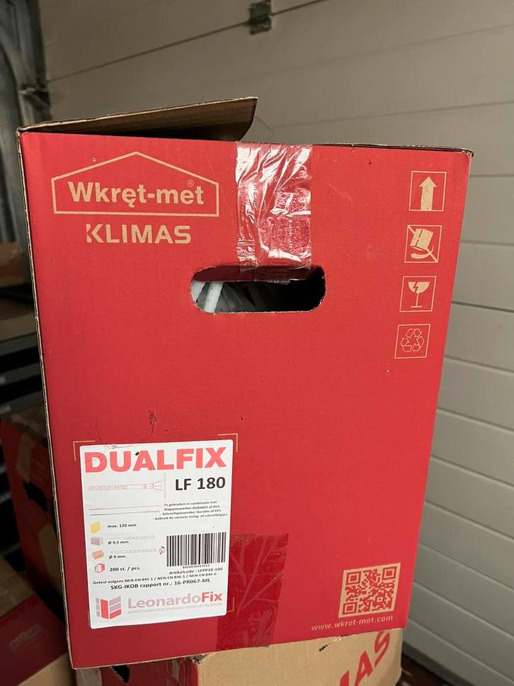 Isolatiepluggen 10x180mm, Doe-het-zelf en Bouw, Isolatie en Afdichting, Nieuw, Ophalen