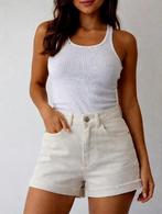 Trendy Vero Moda Denim Short , Maat: S. , zie foto's., Vêtements | Femmes, Combinaisons, Enlèvement ou Envoi, Taille 36 (S)