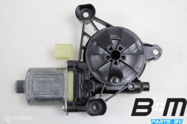 Raammotor rechts achter Audi A3 8V 5Q0959802, Gebruikt