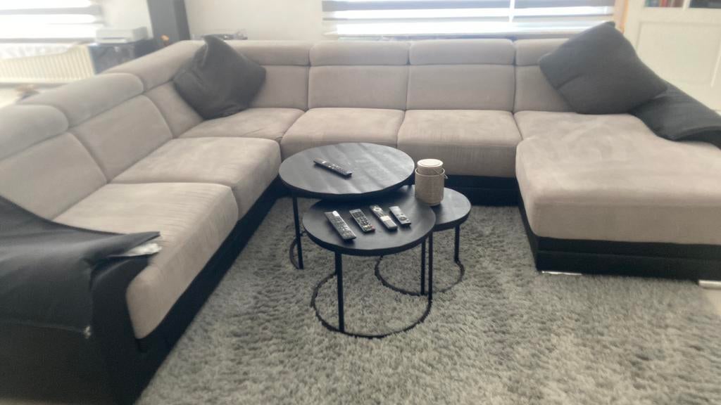 Grijze hoekbank met zwarte randen, Maison & Meubles, Canapés | Coins salons complets, Enlèvement, Utilisé, Tissus