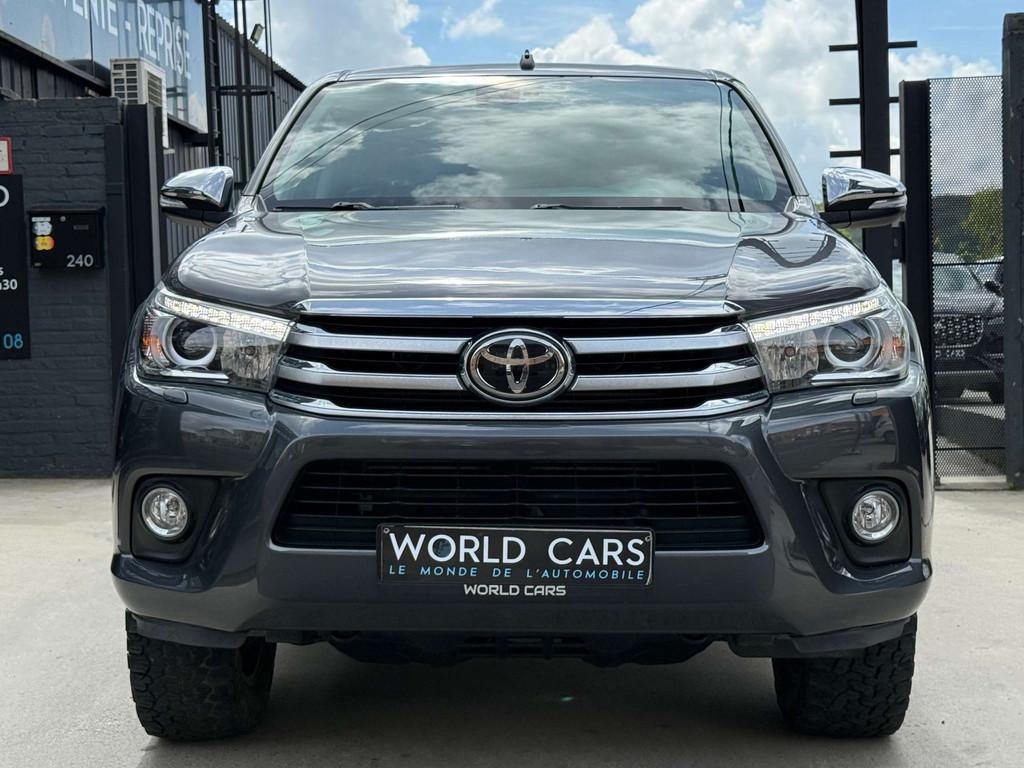 Toyota Hilux 2.4D 4X4 TVAC*BTWIN - HARD-TOP - KEYLESS - NAVI, Automaat, 4 deurs, Gebruikt, 4 cilinders