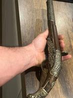 Pistolet en argent style ottoman, Enlèvement, Autres, Autres types