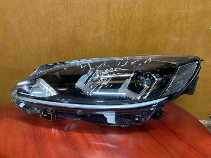 Ford Kuga 2021 Led Koplamp LINKS origineel, Auto-onderdelen, Verlichting, Gebruikt, Herkomst onderdeel bekend, Ophalen of Verzenden