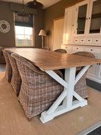 Eettafel met 6 rieten stoelen, Ophalen, Zo goed als nieuw