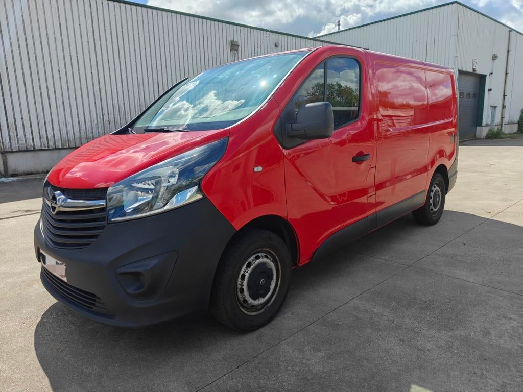 Opel vivaro 2015 Euro5b 179.000km keuring voor verkoop mogel, Euro 5, Stof, 5 deurs, 1598 cc