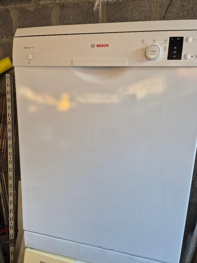 Vaatwas Bosch silense plus, 85 à 90 cm, Enlèvement, Utilisé, Programme court