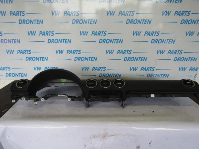 Dashboard van een Audi A4, Auto-onderdelen, Dashboard en Schakelaars, Audi, Gebruikt, 3 maanden garantie, Ophalen of Verzenden