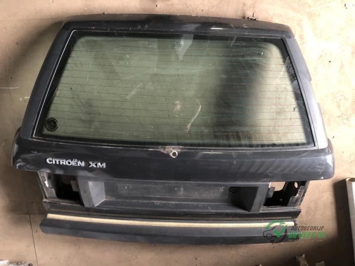 Hayon d'un Citroen XM, -, Haillon arrière, Utilisé, -