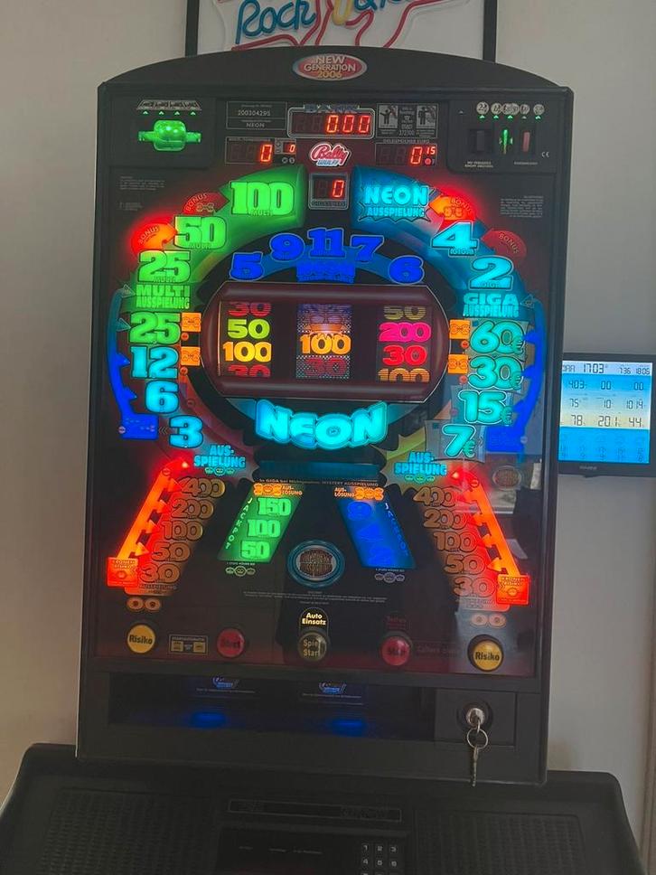 Machine à sous Bally Wulff en euros avec clé, Collections, Machines | Machines à sous, Euro, Enlèvement