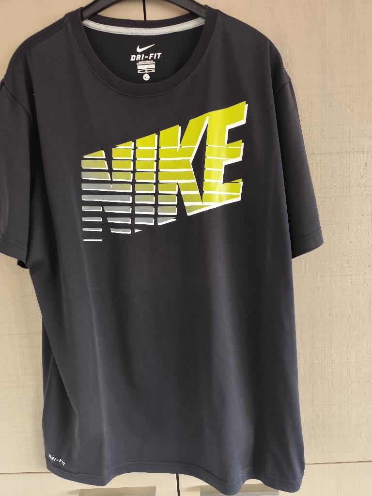 T-shirt Nike pour homme, taille XL, Vêtements | Hommes, T-shirts, Enlèvement ou Envoi, Taille 56/58 (XL), Nike, Comme neuf