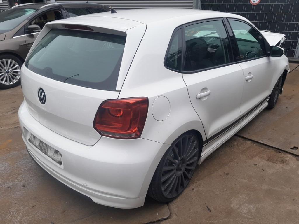 FEU ARRIÈRE DROIT Volkswagen Polo V (6R) (6R0945096AH), Autos : Pièces & Accessoires, Utilisé, Volkswagen