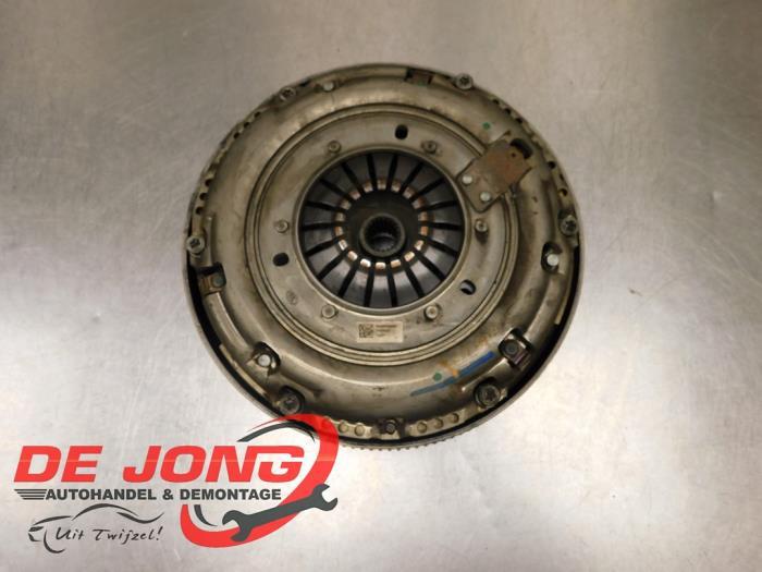 Volant d'inertie masse double d'un Mercedes Vito, Autos : Pièces & Accessoires, Moteurs & Accessoires, Mercedes-Benz, Utilisé