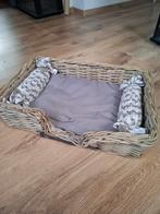 Rieten hondenmand met kussens, Dieren en Toebehoren, Ophalen of Verzenden