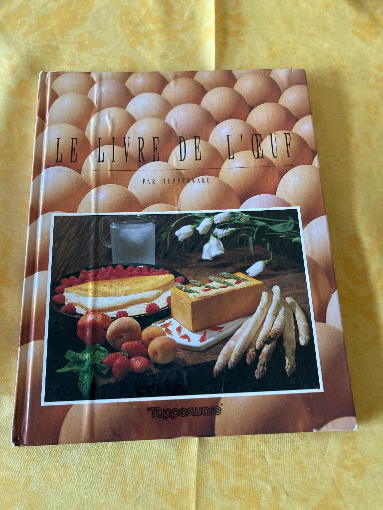 Tupperware vintage kookboeken, Ophalen of Verzenden, Zo goed als nieuw, Tupperware, Europa