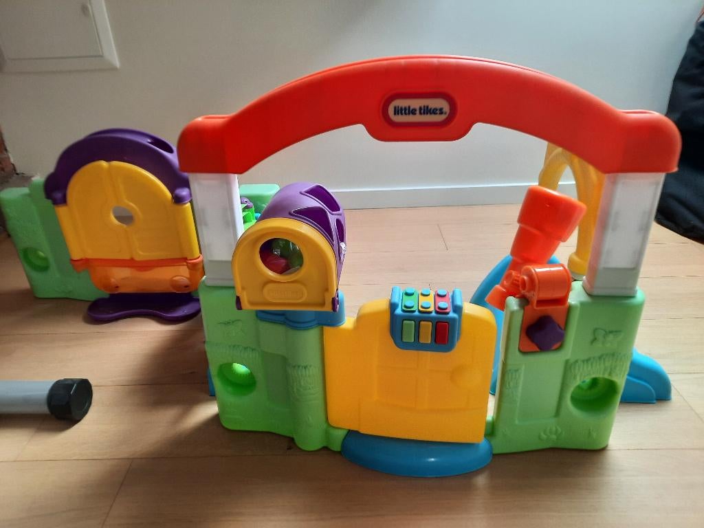 Speelhuisje, Ophalen, Zo goed als nieuw, Kunststof