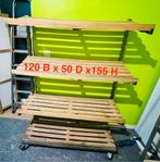 Stevig rek met houten leggers en remwielen, Ophalen