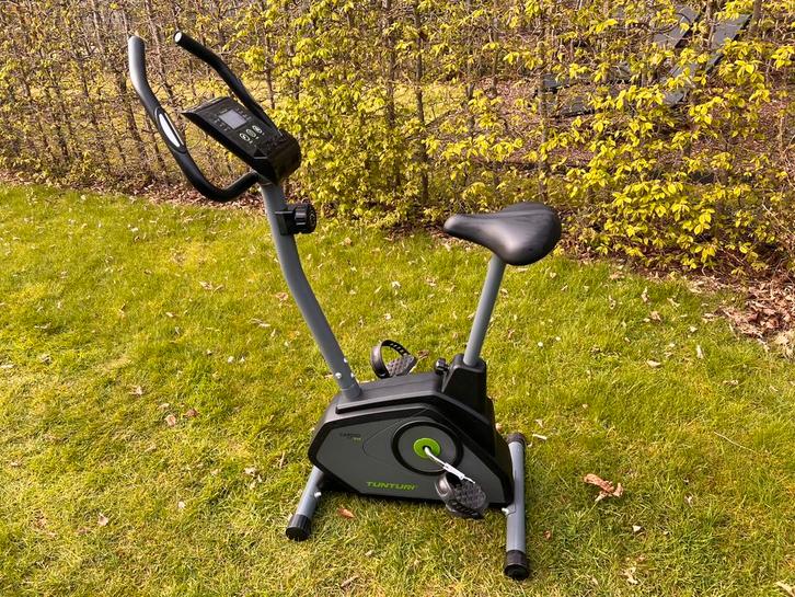 Hometrainer, Tunturi cardiofit B30, Sport en Fitness, Fitnessapparatuur, Zo goed als nieuw, Hometrainer, Benen, Metaal, Ophalen