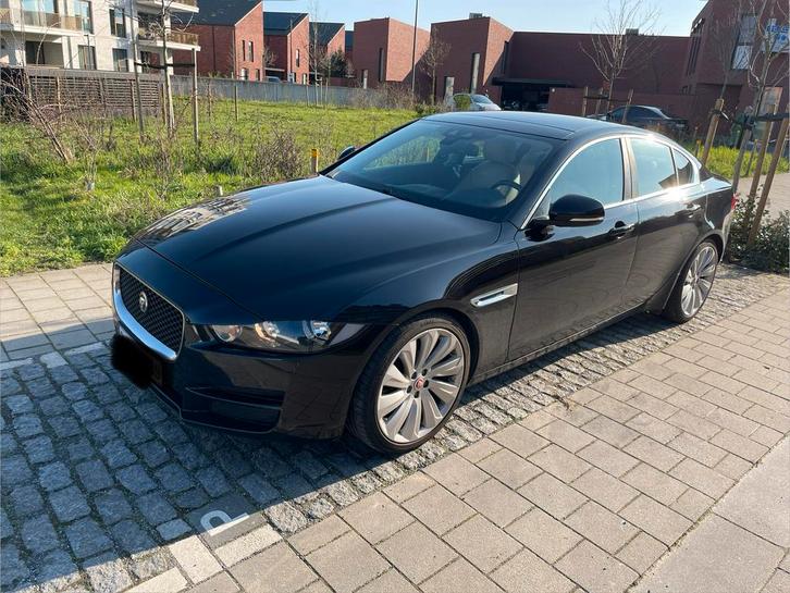 Jaguar XE - 2.0d (Euro 6 b), Autos, Jaguar, Particulier, XE, ABS, Caméra de recul, Airbags, Air conditionné, Alarme, Apple Carplay