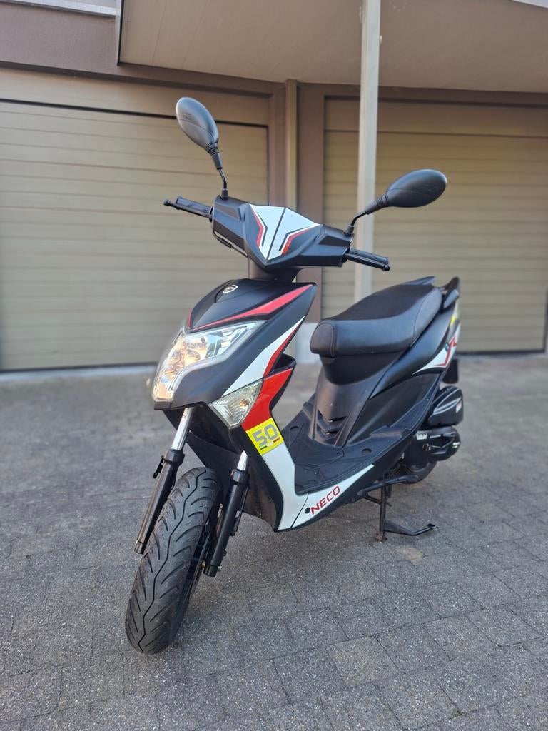 Le Neco One 12 Classe A Euro4 km 2200 démarre très bien !, Autres modèles, Enlèvement ou Envoi, Comme neuf, Essence