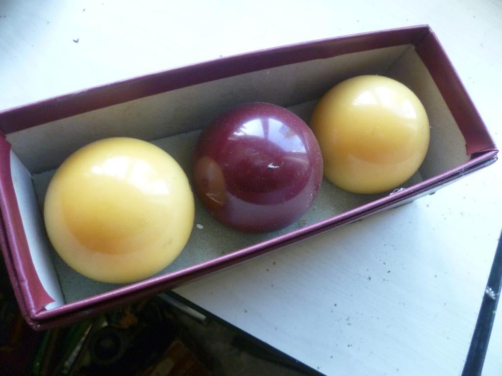 3 BILJARD BALLEN, Ophalen