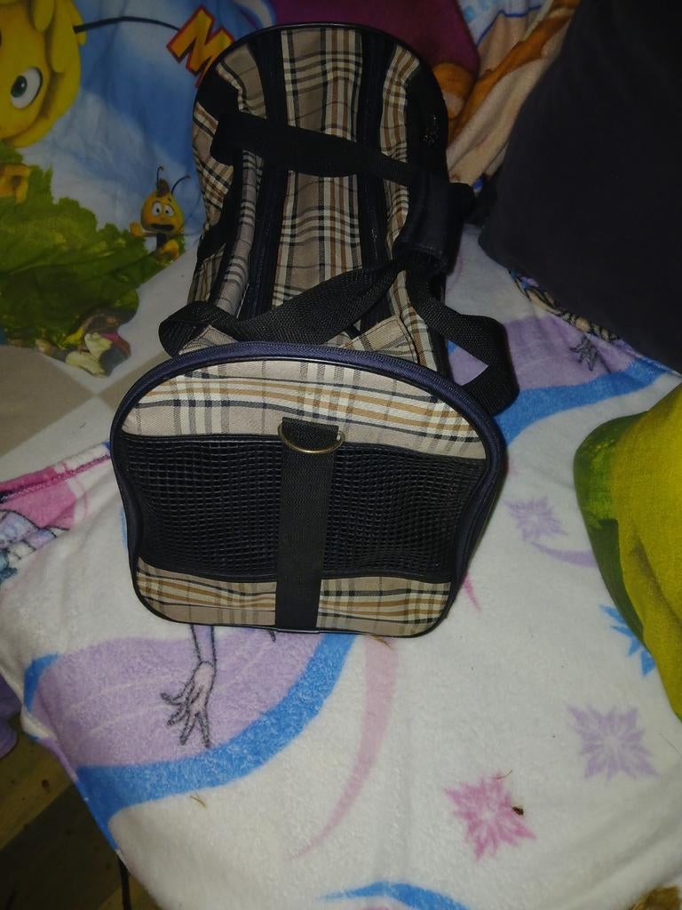 Ik verkoop myn honden draagtas tip in orde, Dieren en Toebehoren, Ophalen