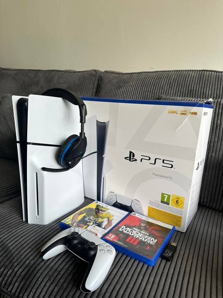 Pack PS5 Slim Disc + accessoires, Enlèvement, Comme neuf, Playstation 5