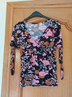 Blouse multicolore T42 manches courtes, Kleding | Dames, Top studio, Ophalen, Gedragen, Maat 42/44 (L)