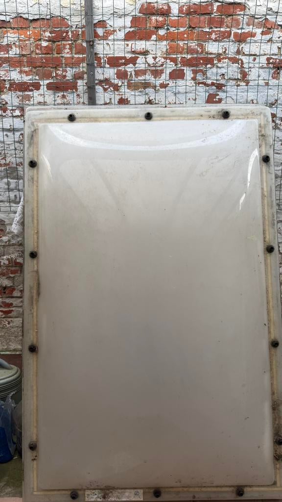 Koepel skylux 116 x 180 cm niet transparant, Ophalen, Zo goed als nieuw