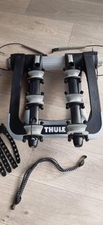 Fietsendrager Thule voor 2 fietsen – Montage op achterklep, Auto diversen, Fietsendragers, Gebruikt, Brede banden, 2 fietsen, Achterklepdrager