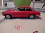 Alfa Romeo 1750 GTV. L.H. Drive. Autoart Millenium 1:18, Hobby en Vrije tijd, Modelauto's | 1:18, Ophalen of Verzenden, Zo goed als nieuw