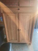 Gratis houten kast met gebruikssporen, Ophalen, Gebruikt